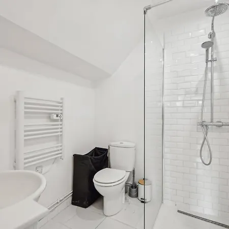Entre Paris Et Versailles ! Apartment Issy-les-Moulineaux